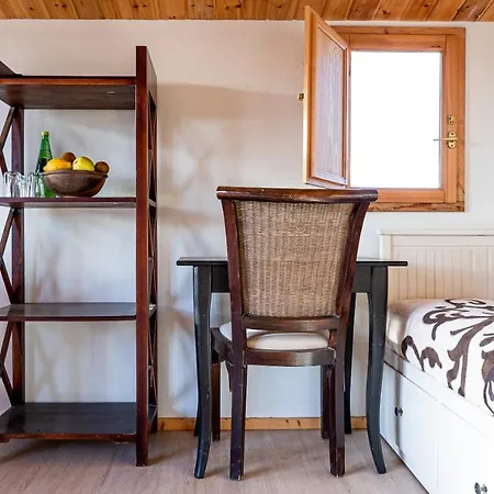 Alaia Tiny House Between Volcanoes And Beach Breaks Vandrerhjem Cotillo