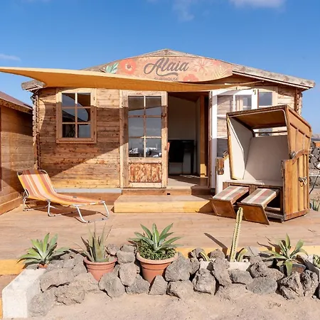 Alaia Tiny House Between Volcanoes And Beach Breaks Vandrerhjem *