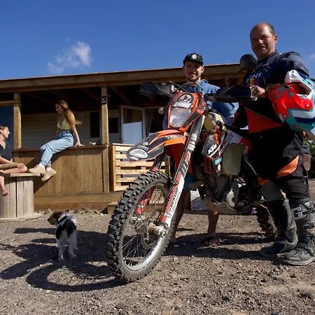 Alaia Tiny House Between Volcanoes And Beach Breaks Отель *