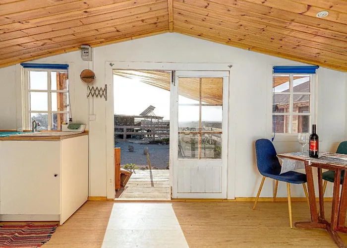 Alaia Tiny House Between Volcanoes And Beach Breaks *