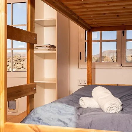 Alaia Tiny House Between Volcanoes And Beach Breaks Hotel El Cotillo (Fuerteventura)